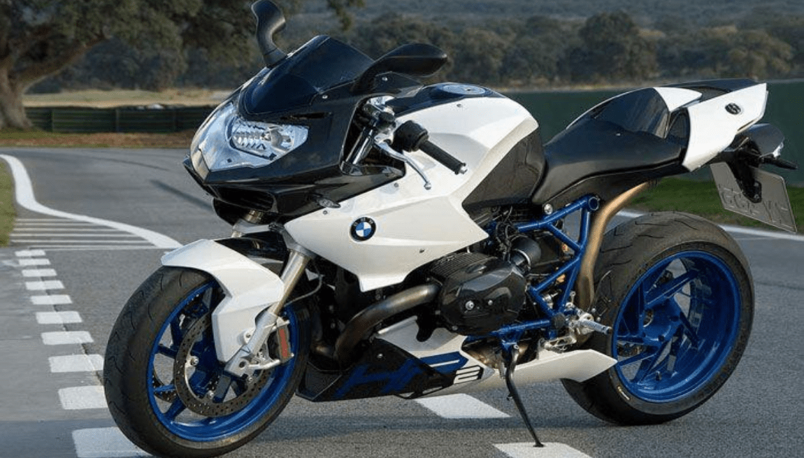 BMW HP 2 SPORT – 2011