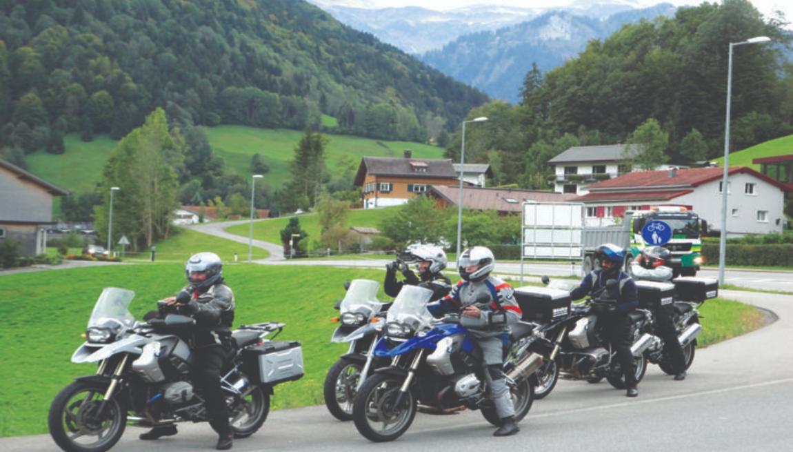 Los Alpes: El paraíso del motociclismo