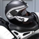 P90206796-bmw-motorrad-concept-helmet-with-head-up-display-600px