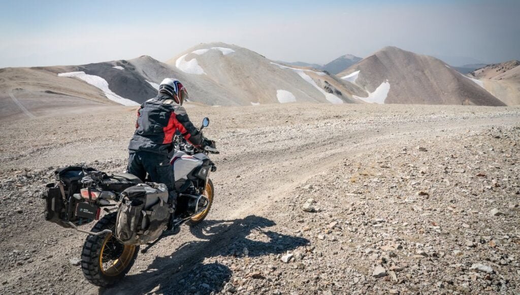BMW Motorrad USA y Backcountry Discovery Routes
