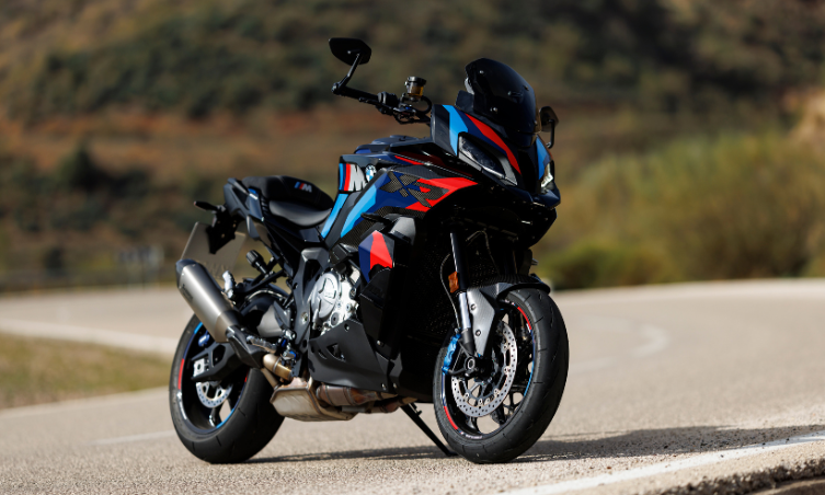 M 1000 XR