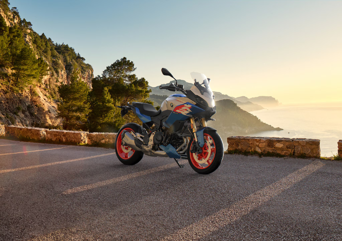 BMW Anuncia los Precios en España de las Nuevas F 900 R y F 900 XR