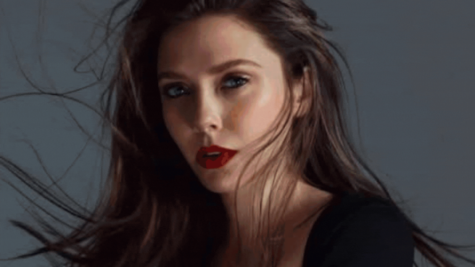  Elizabeth Olsen