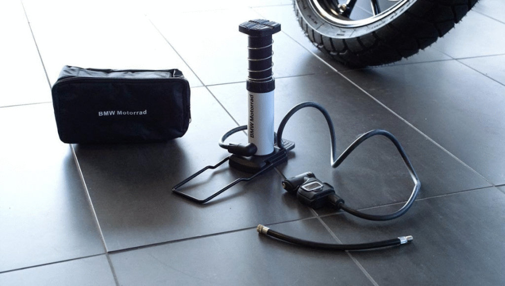 Mini inflador de pie BMW Motorrad