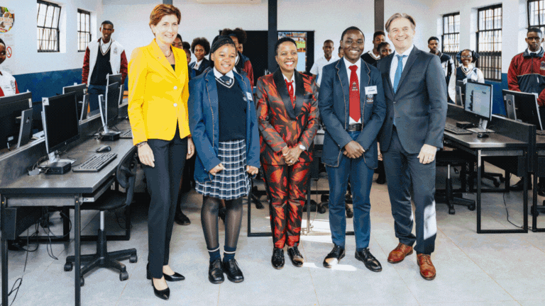 BMW Group Sudáfrica hizo entrega de instalaciones con tecnología de última generación en Lethabong