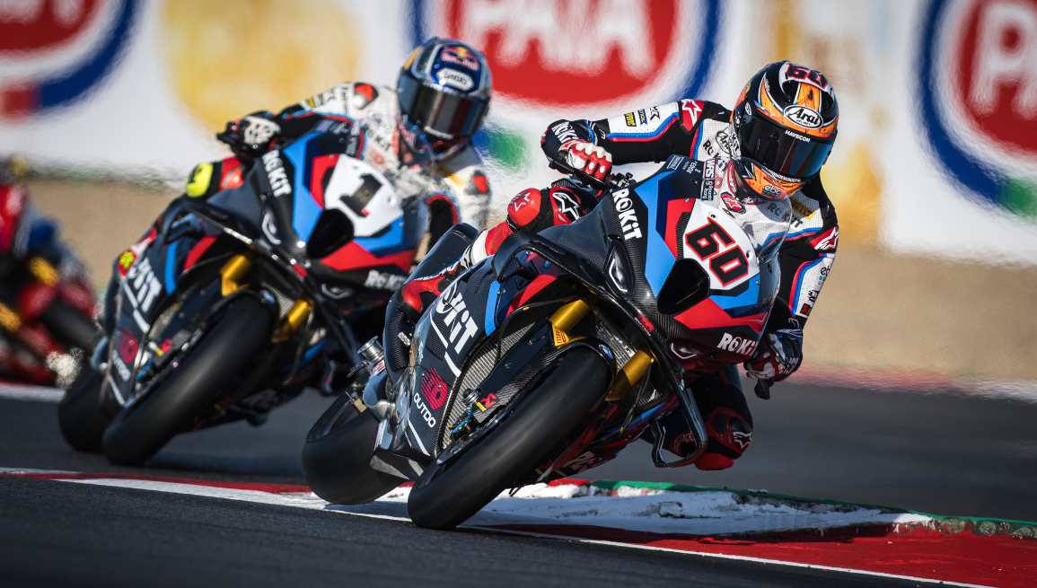 Toprak brilla con hat-trick en Magny-Cours