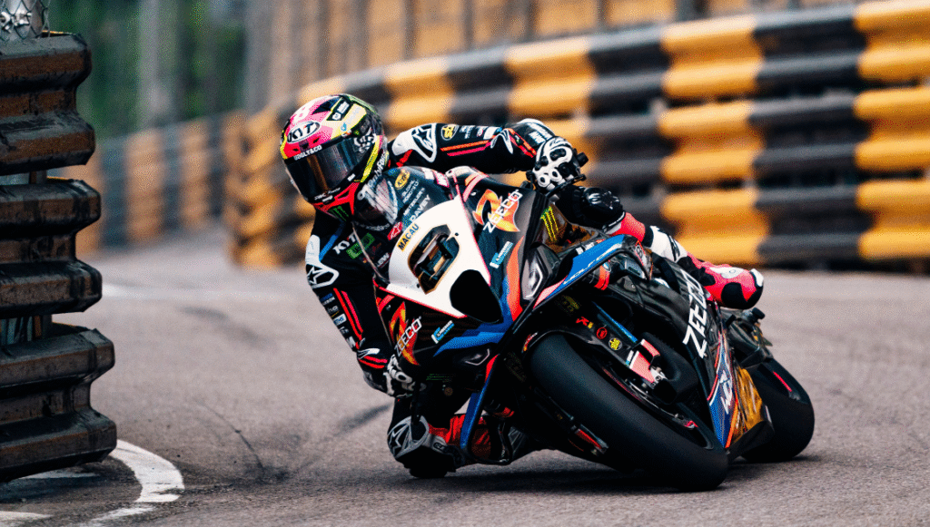 Celebraciones en los cañones urbanos de Macao