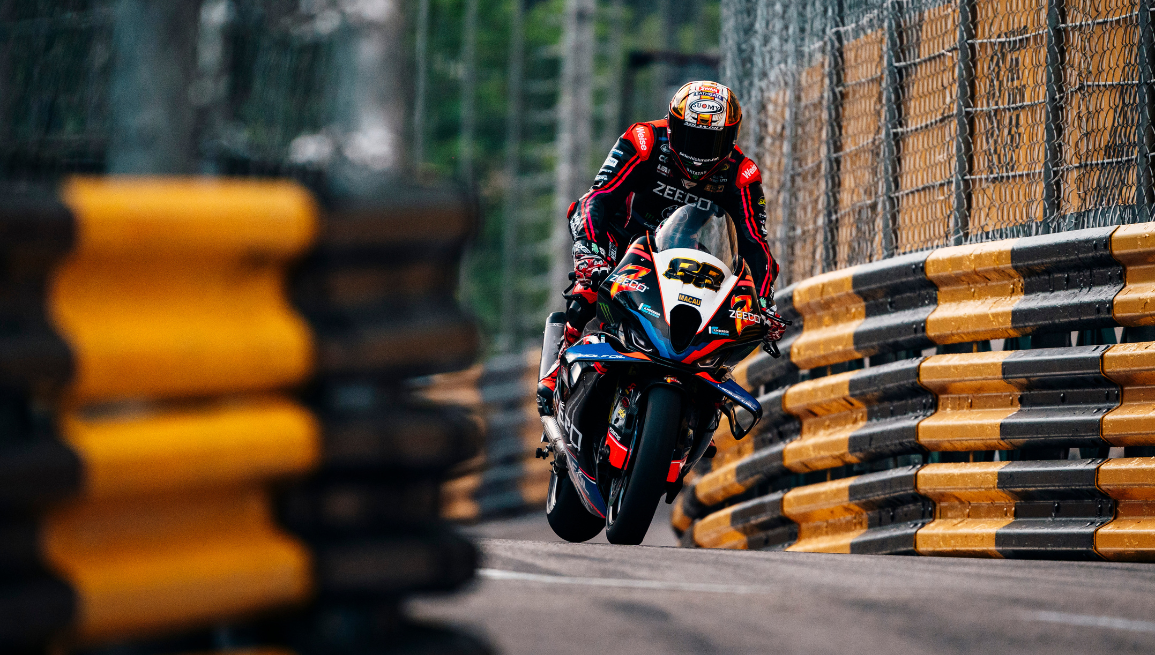 Celebraciones en los cañones urbanos de Macao