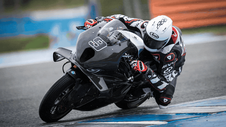 WorldSBK 2026: Primer test de Petrucci y Oliveira