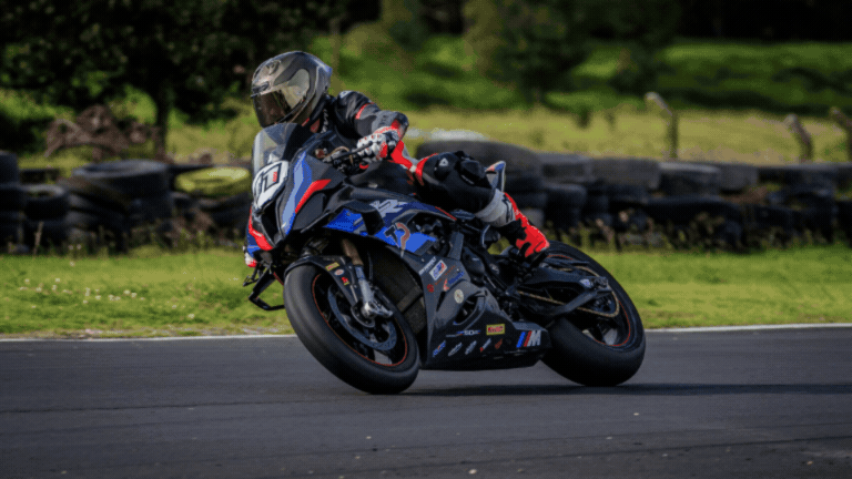 BMW Motorrad deja huella en la primera válida del GP Colombia