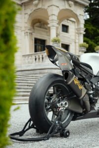 BMW Concept RR