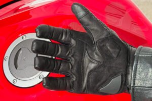 Pando Moto Onyx 