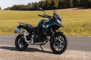 BMW F800