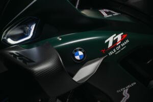 BMW M 1000 RR